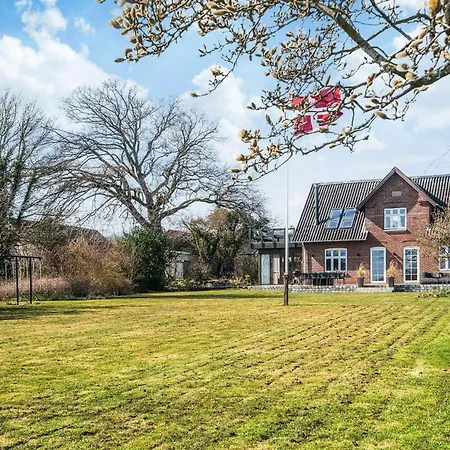 8 Person In Bjert-by Traum * Binderup Strand