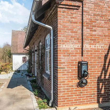 بيت للعطل 8 Person In Bjert-by Traum