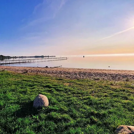 بيت للعطل 8 Person In Bjert-by Traum